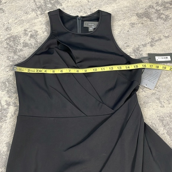 NWT Vera Wang Sleeveless Stretch Cocktail Dress Side Ruffle Slit Neck LBD Sz 4 - Picture 8 of 14